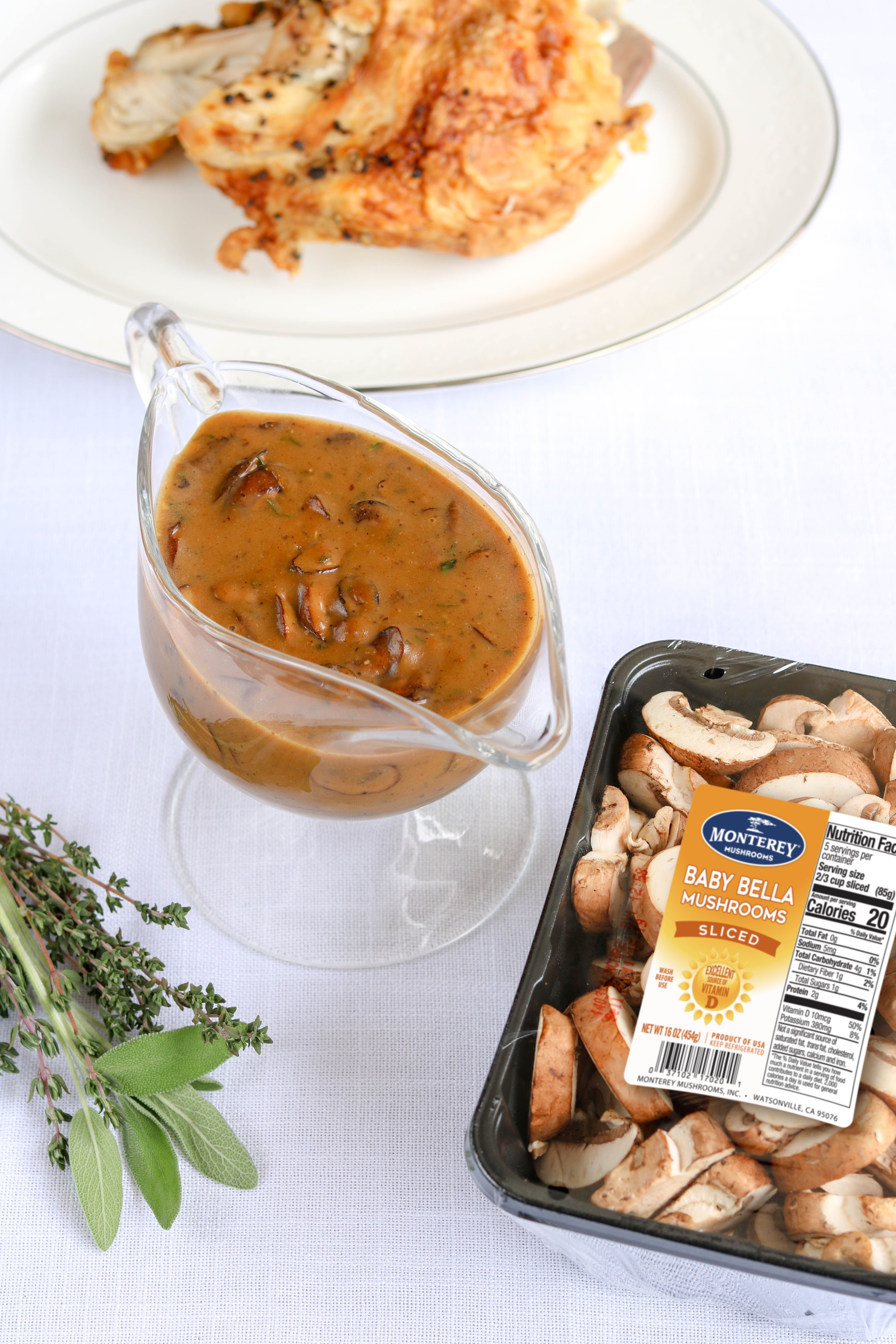 Easy Vegetarian & GlutenFree Mushroom Gravy